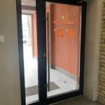 Алюминиевая дверь в подъезд GFTD849